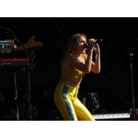 tove lo IMG_20191030_075253_366-Sy7mRZJI.jpg
